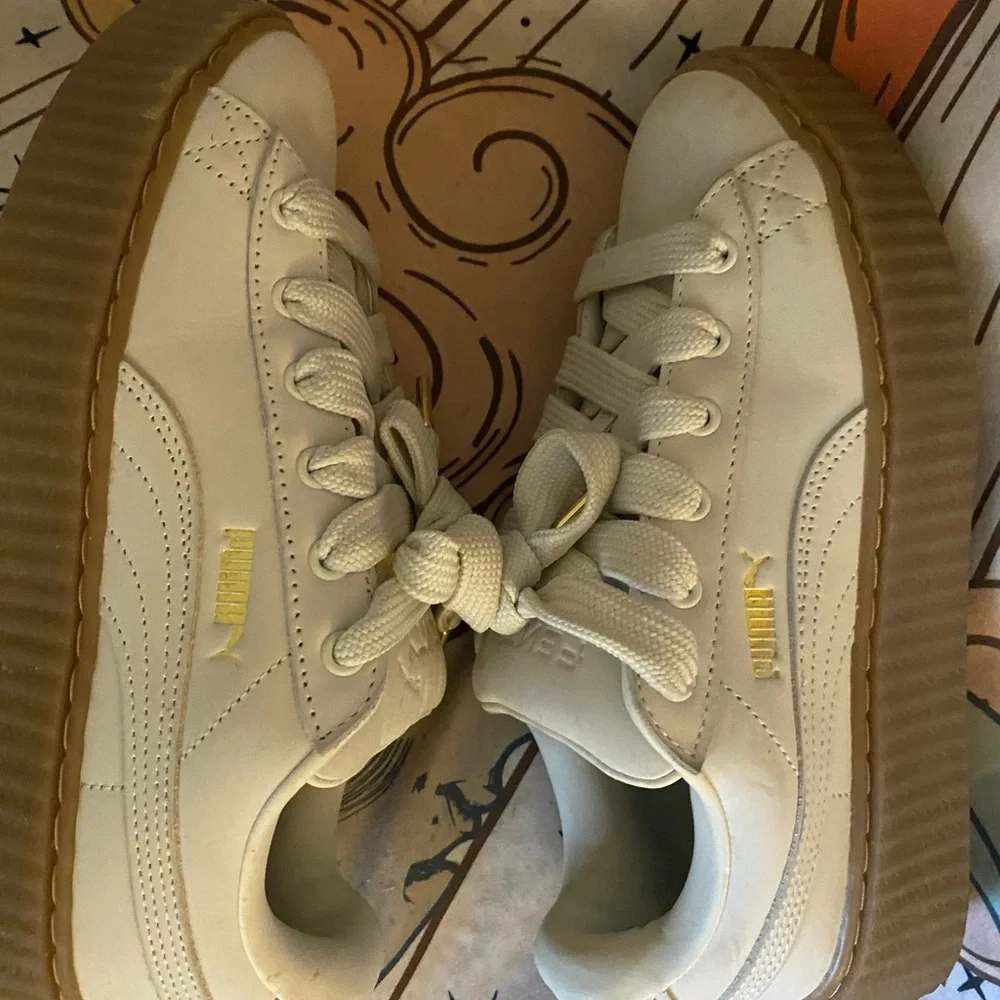 Fenty Cream Sneakers with Brown Soles - Picture 2 of 4